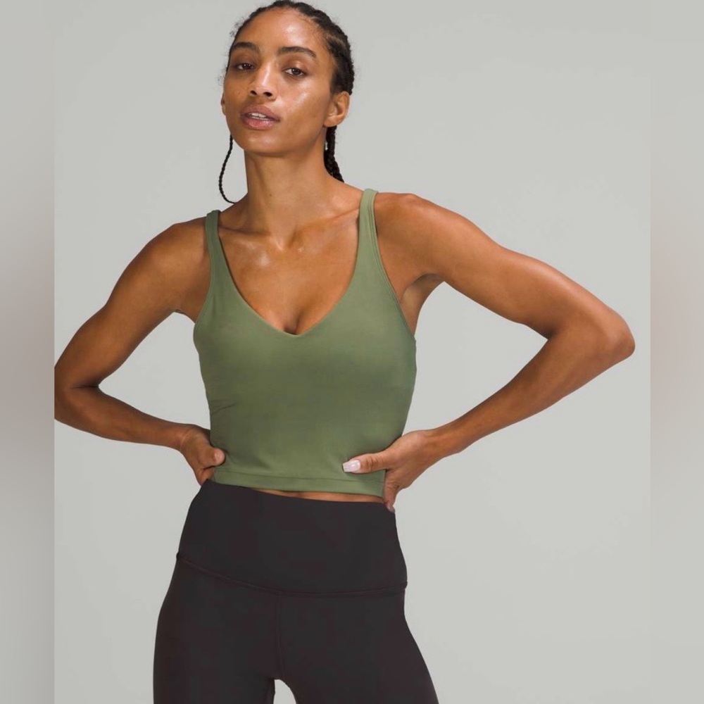 064 Lululemon Align Tank EUC